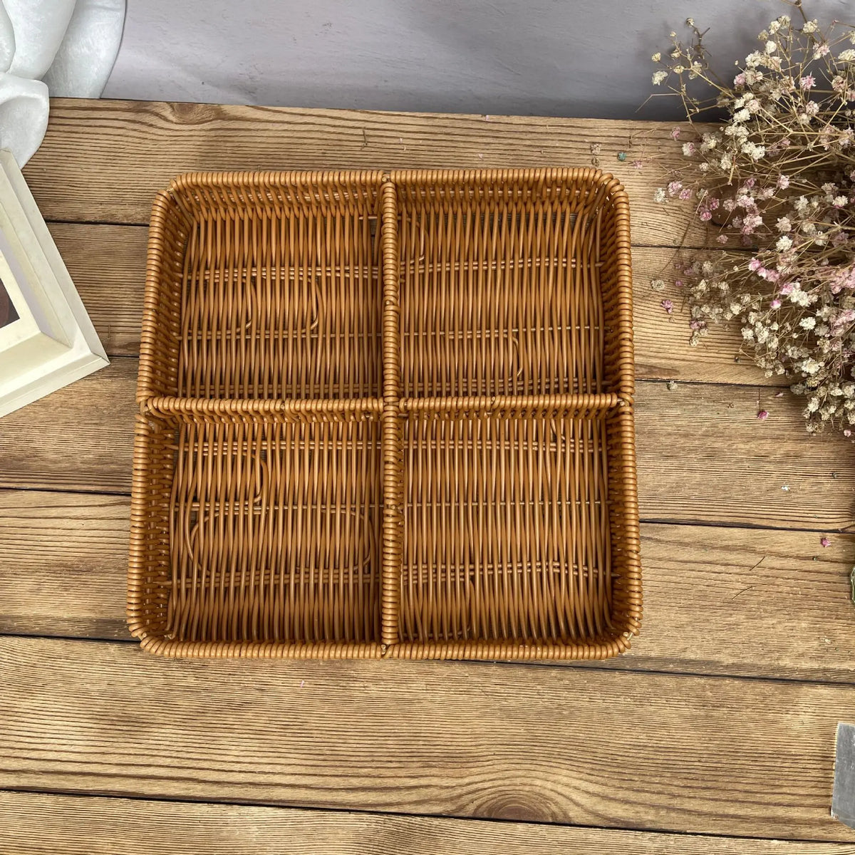 Rattan Fruit Basket for Home Living Room, Candy Box, Snack Tray, Nuts Holder, Dry Fruits Dish, Office File Organizer, Party Decor