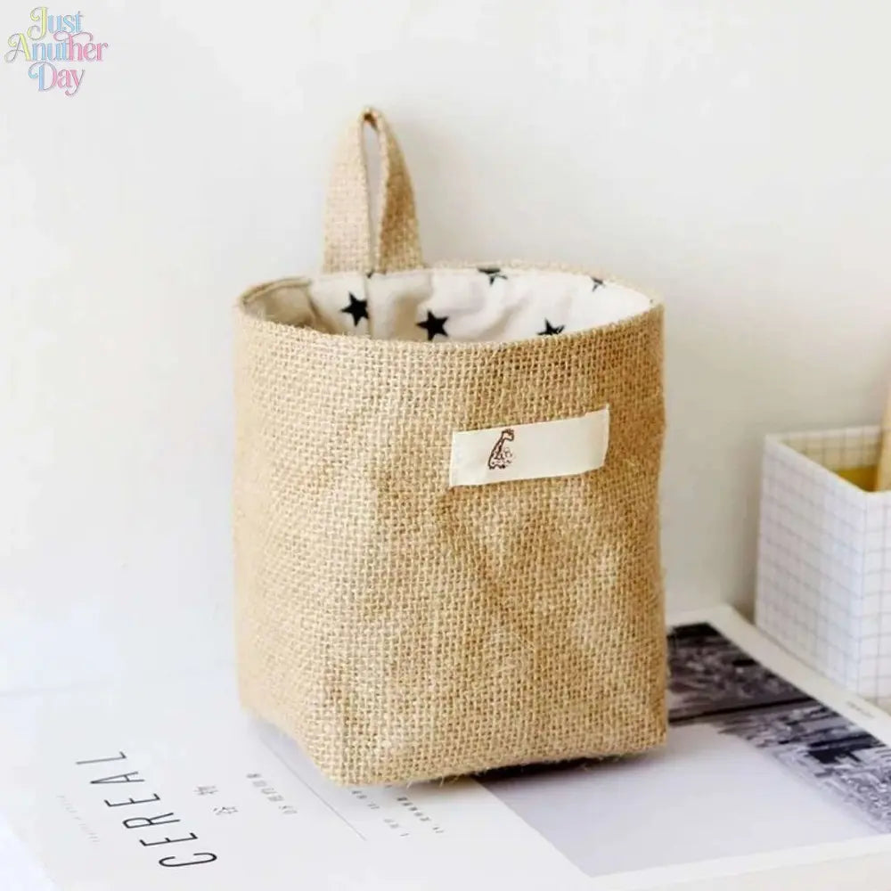 2 Pack Natural Jute Linen Hanging Storage Baskets, Wall Mount Small Hanging Organizer Pouches, Multifunctional Rustic Fabric Hanging Storage Bags for Bathroom, Bedroom, Door, Closet & Desk Small Sundries Organizing
