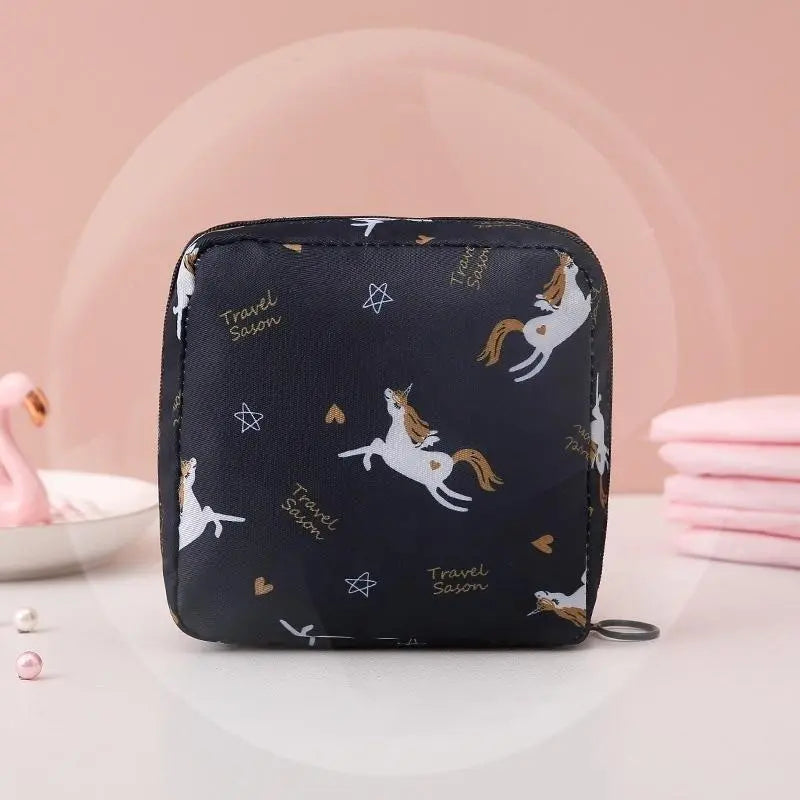 Cartoon Pattern Sanitary Napkin Storage Bag, 1 Count Portable Menstrual Pad Pouch Organiser, Small Zipper Space-Saving Bag for Outdoor Travel and Home, Organizing Supplies Portable Travel Organizer #GLOBAL PICKS