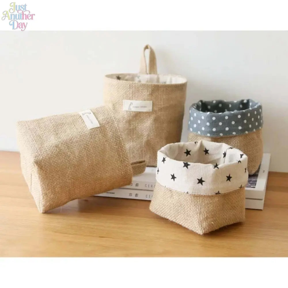 2 Pack Natural Jute Linen Hanging Storage Baskets, Wall Mount Small Hanging Organizer Pouches, Multifunctional Rustic Fabric Hanging Storage Bags for Bathroom, Bedroom, Door, Closet & Desk Small Sundries Organizing