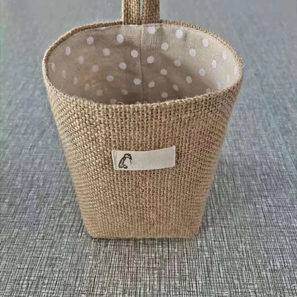 2 Pack Natural Jute Linen Hanging Storage Baskets, Wall Mount Small Hanging Organizer Pouches, Multifunctional Rustic Fabric Hanging Storage Bags for Bathroom, Bedroom, Door, Closet & Desk Small Sundries Organizing