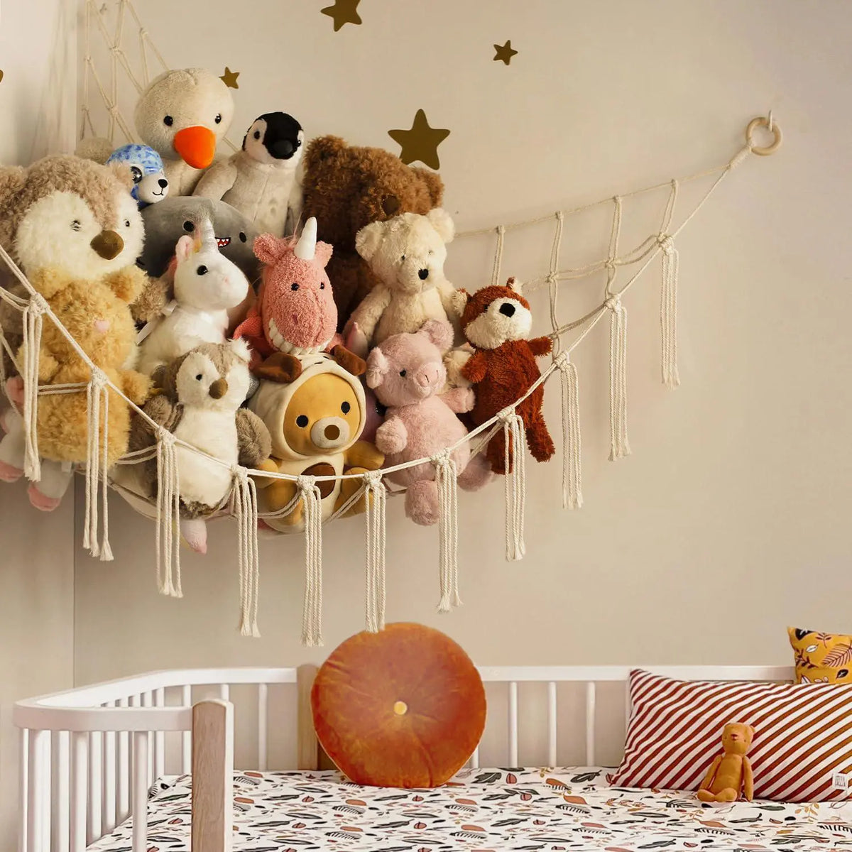 Plush Toy Net, Handwoven Rope Wall-Mounted Triangle Storage Basket, Hanging Basket, Wicker Basket for Living Room Bedroom Dormitory Home Organizer, Baskets for Organizing, Hangable, House Organizers, Maximize Space