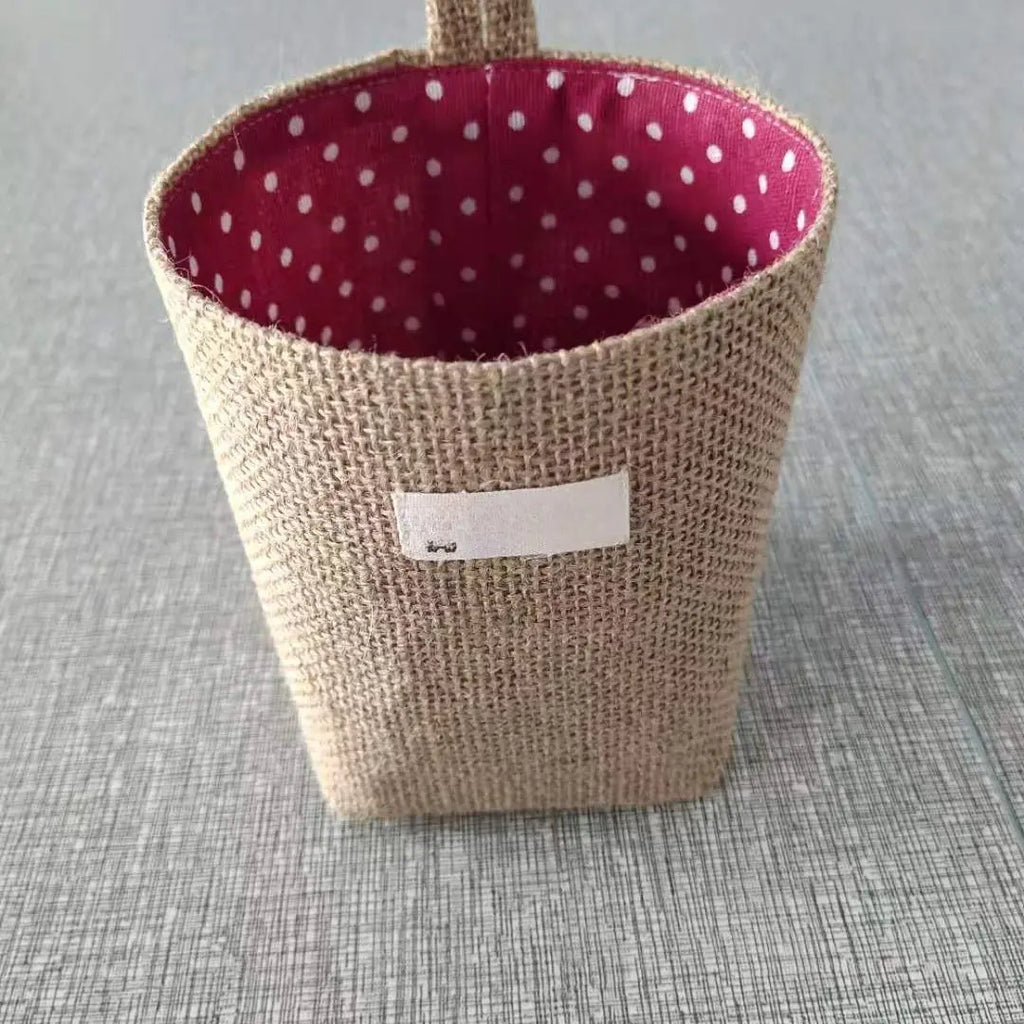 2 Pack Natural Jute Linen Hanging Storage Baskets, Wall Mount Small Hanging Organizer Pouches, Multifunctional Rustic Fabric Hanging Storage Bags for Bathroom, Bedroom, Door, Closet & Desk Small Sundries Organizing